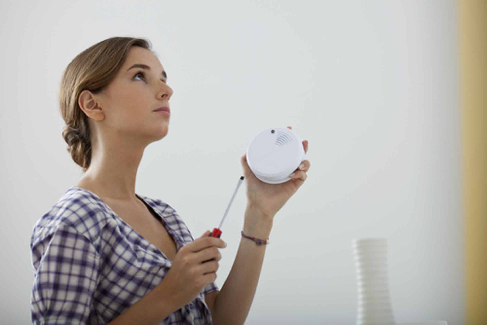 Which Smoke Detector is Right for Your Home or Business?